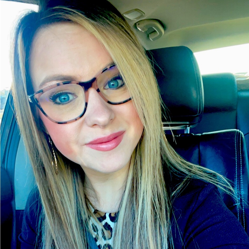 Meet your Posher, Jamie